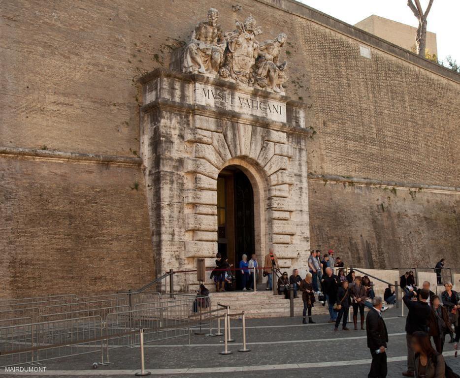Art In Vatican Affittacamere 2*